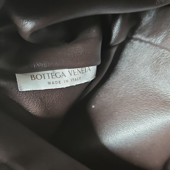 Bottega Veneta Chain Pouch - Picture 4 of 8